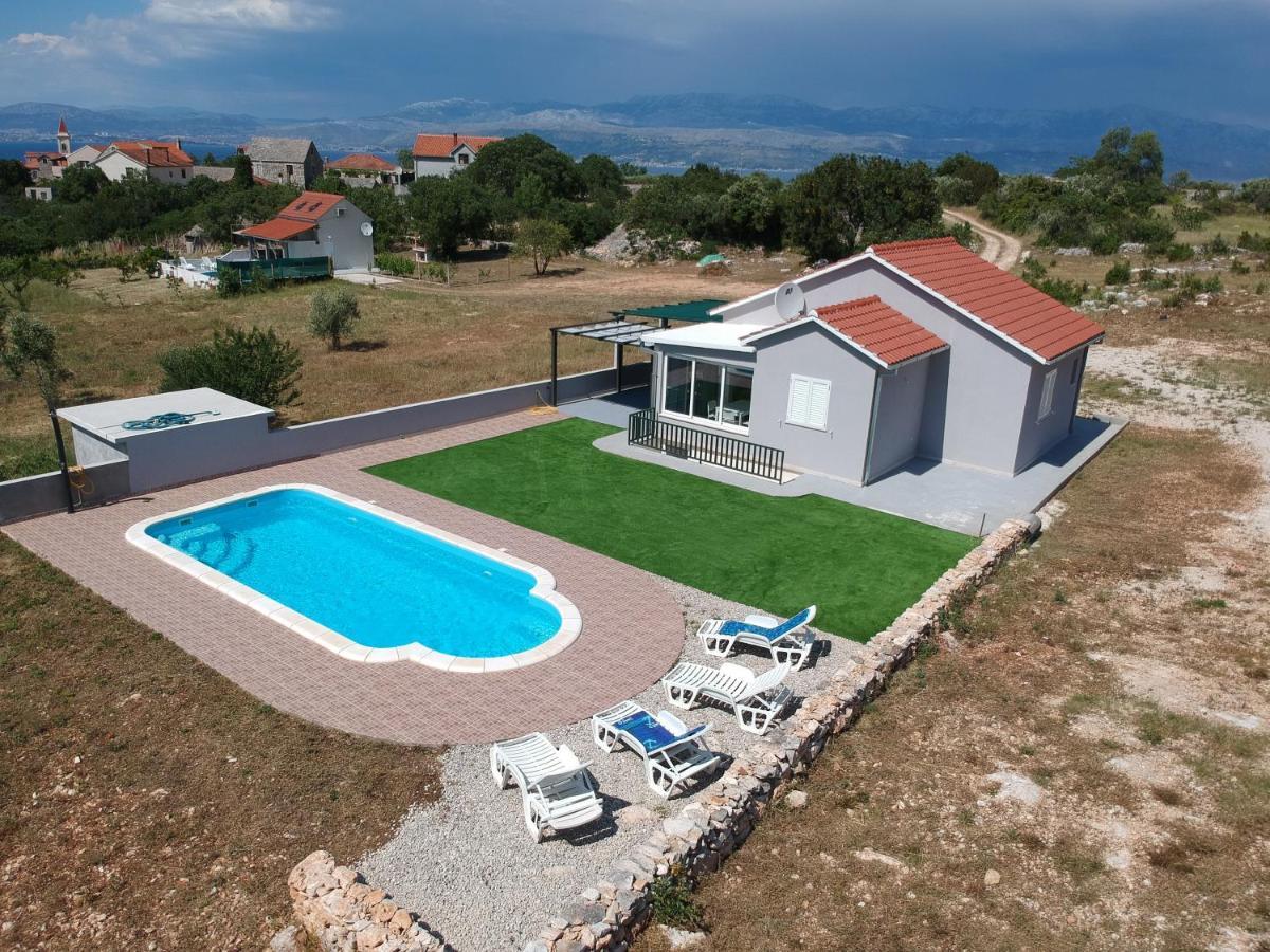 Nane Garden House With Heated Pool Villa Mirce Exterior foto